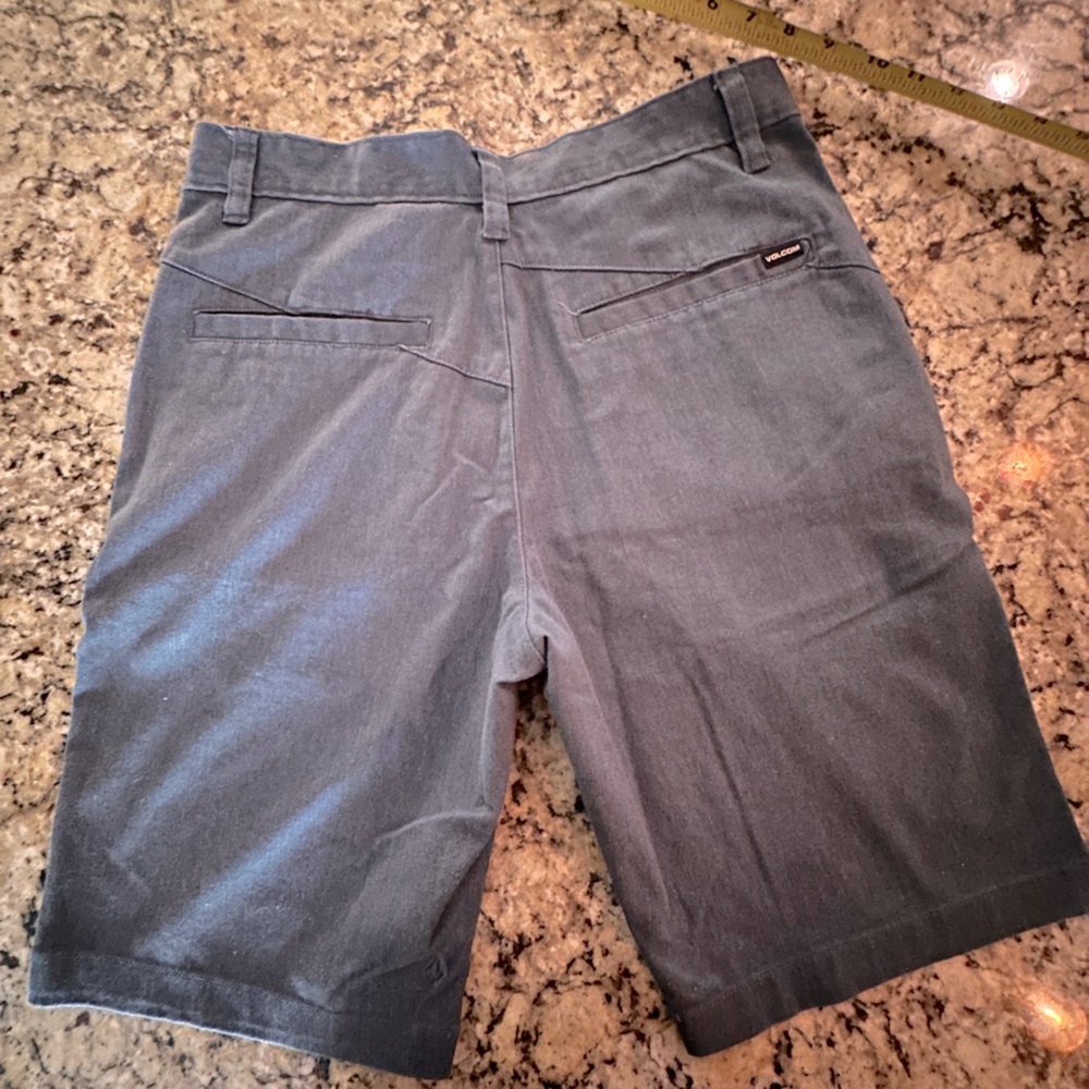 Men's new Gray/Denim/Volcom dress like shorts